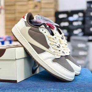 Nike Air Jordan 1 Low OG SP Travis Scott "Reverse Mocha" (41-43)