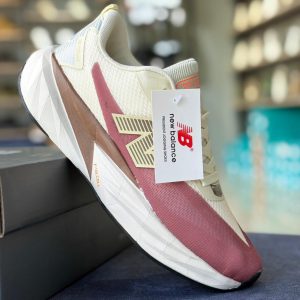 New balance Running shoe